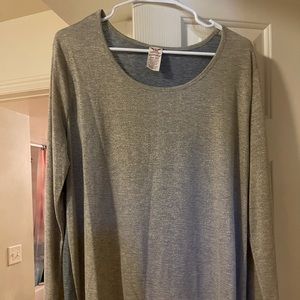 Women’s Long Sleeve Top